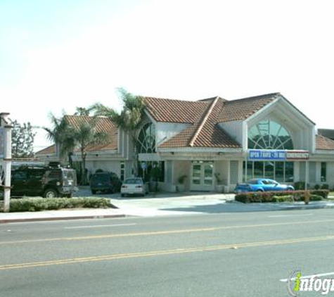 VCA Aacacia Animal Hospital - Corona, CA