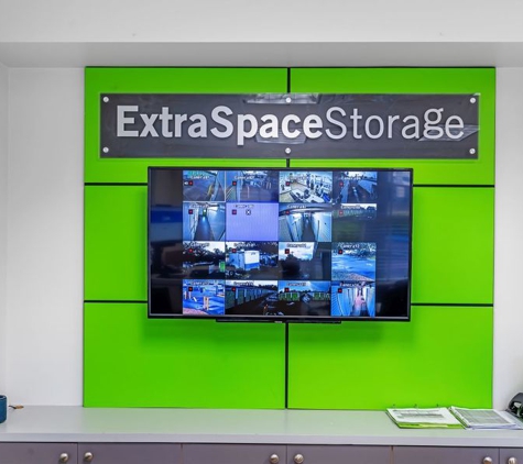 Extra Space Storage - Vero Beach, FL