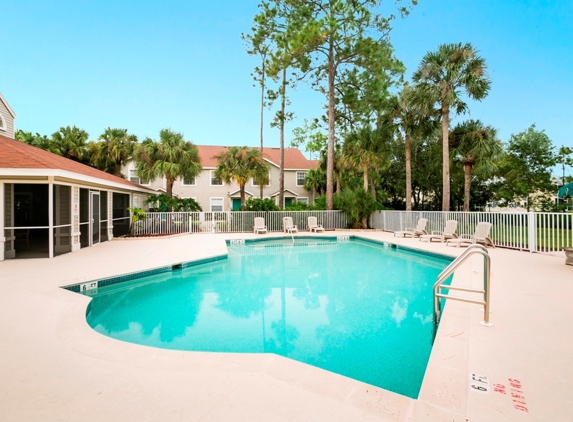 Windsong Club Apartments - Naples, FL