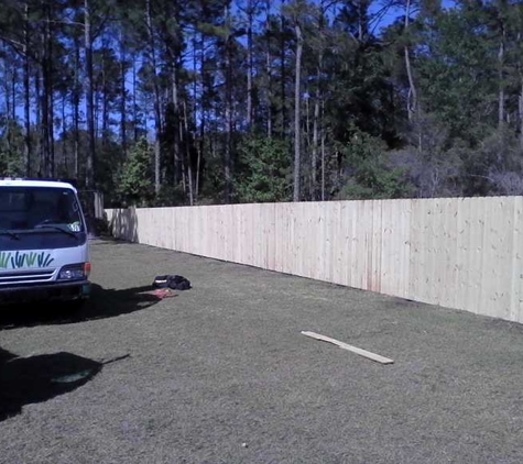 Affordable Fence Center - Orange Park, FL. 6 ft stockade