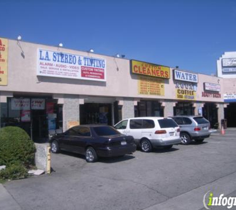 Sally's Lechon & BBQ - Arleta, CA