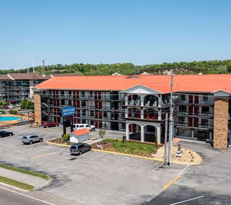 Americana Inn a Travelodge by Wyndham - Pigeon Forge, TN