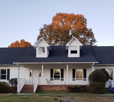 Herbert Shiflett Roofing - Silver Creek, GA. Our Newest Roof Installation. 30 year Gaf HDZ Strikezone Dimensional Asphalt shingles.