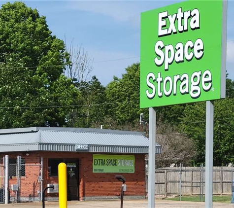 Extra Space Storage - Bartlett, TN