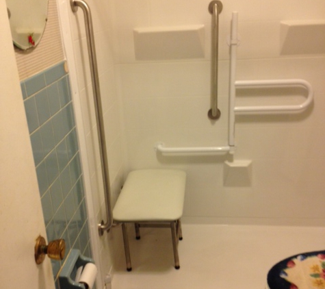 Tri-State Mobility,LLC - Ashland, KY. Barrier - Free Shower