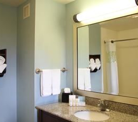 Hampton Inn & Suites Manteca - Manteca, CA