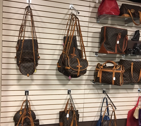 Mitzys Purses and More - Oklahoma City, OK