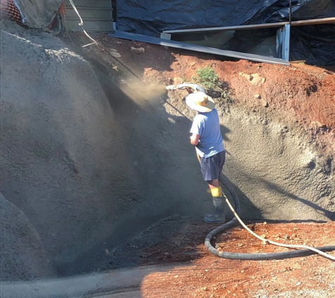 Troys Concrete Pumping - Ashmore, QLD