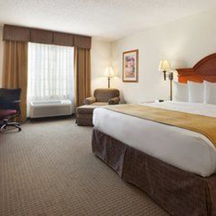 Country Inns & Suites - Northwood, IA