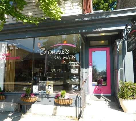 Blondie's On Main - Mechanicsburg, PA