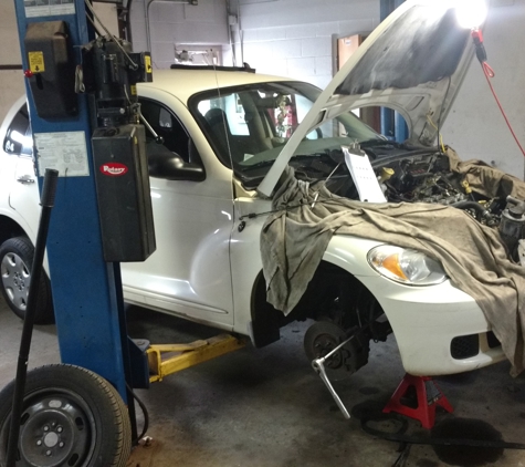 D & D Transmission & Auto Repair - Meriden, CT