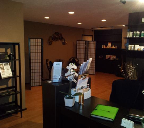 Caliope Skin Center - Peoria, IL