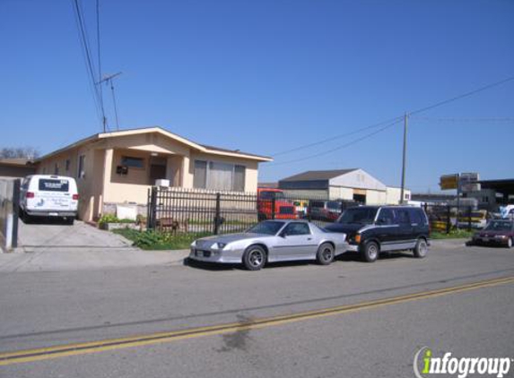 Castro Street Body Shop & Auto Clinic - San Leandro, CA