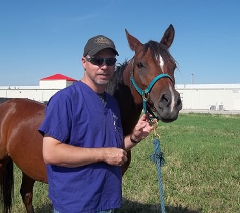 Newton Animal Hospital - Newton, KS