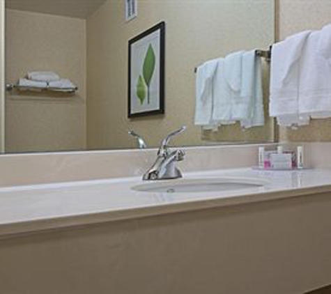 Fairfield Inn & Suites - Hazleton, PA