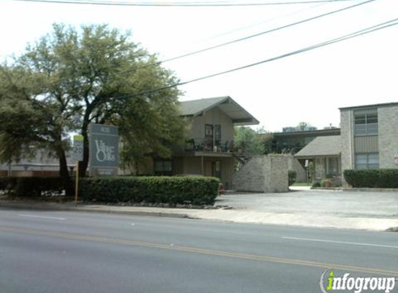 Village Oaks Apartments - San Antonio, TX