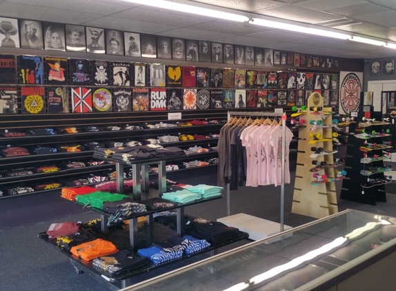 Blackfly Skateboards and Apparel - Deer Park, TX