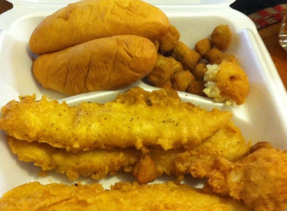 Captain D's Seafood Kitchen - Sandersville, GA