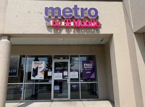 Metro by T-Mobile - North Charleston, SC