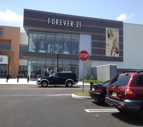 Forever 21 - Mays Landing, NJ