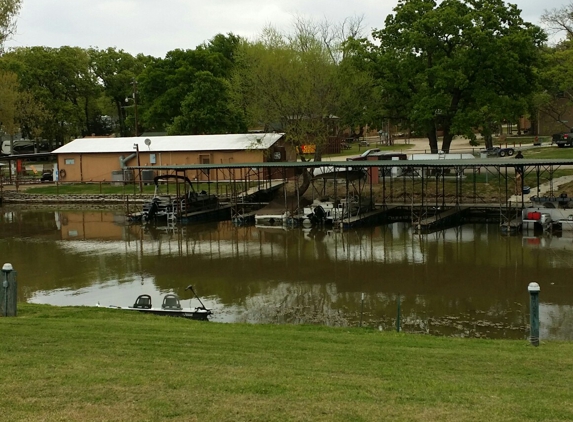 Marina & Resort - Quinlan, TX