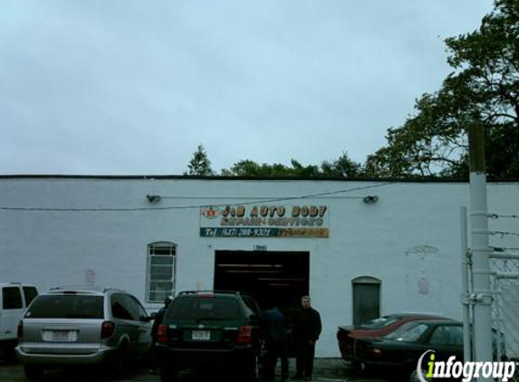 J & B Auto Body - Dorchester Center, MA