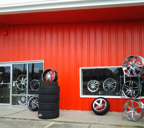 360 Custom Wheel and Tire - Hattiesburg, MS