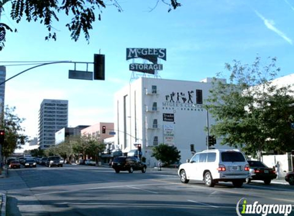 SoCal Self Storage - Sherman Oaks, CA