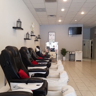 Polish & Blink Nails & Lash Studio - Houston, TX