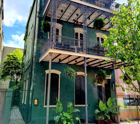 The Historic Swoop-Duggins House - New Orleans, LA