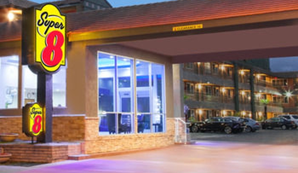 Super 8 by Wyndham Pasadena/LA Area - Pasadena, CA