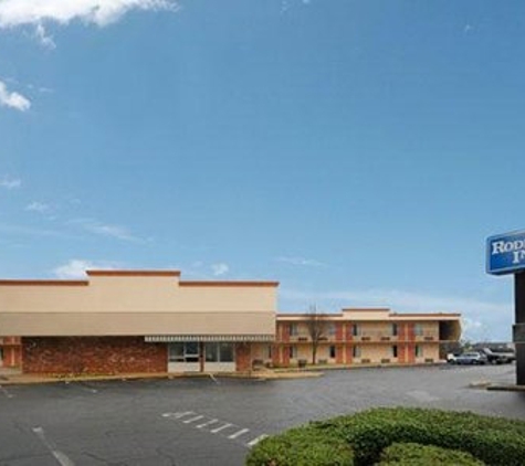 Motel 6 - Mcdonough, GA