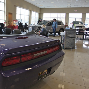 Taylor Chrysler Jeep Dodge - Bourbonnais, IL