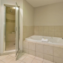 Holiday Inn Express & Suites Petoskey By IHG - Hotels