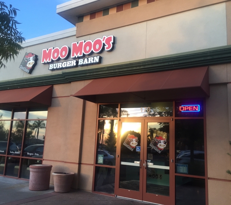 MooMoo's Burger Barn - Rocklin, CA