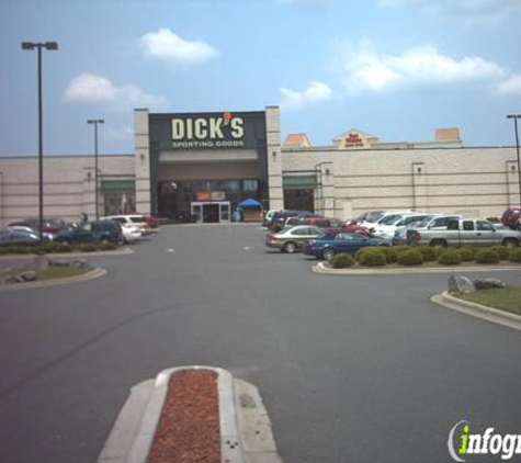 DICK'S Sporting Goods - Pineville, NC