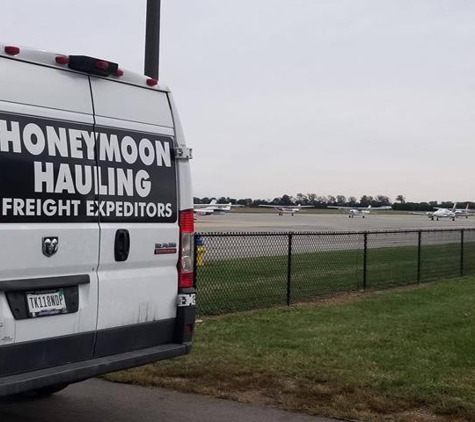 Honeymoon Hauling - Columbus, IN