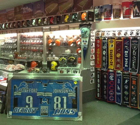 All-Star Sports Memorabilia - Fairlawn, OH