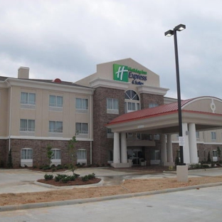 Holiday Inn Express & Suites Winona North - Winona, MS