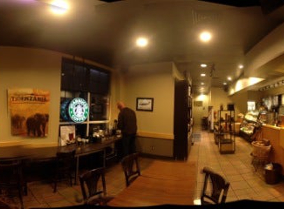 Starbucks Coffee - Mount Pleasant, SC