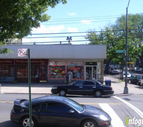 Astoria Bakery & Cafe - Astoria, NY