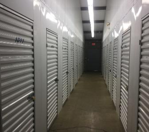 Extra Space Storage - Hendersonville, TN