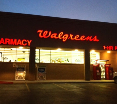 Walgreens - Lawton, OK