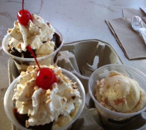 Ghirardelli Soda Fountain - Anaheim, CA