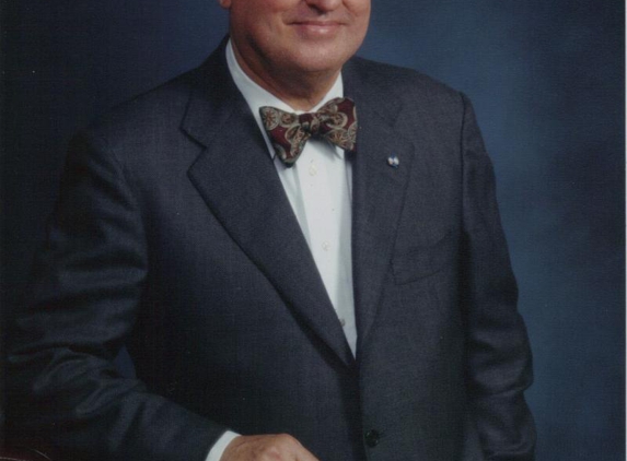 Donald Floyd Reynolds, DDS - Alexandria, VA