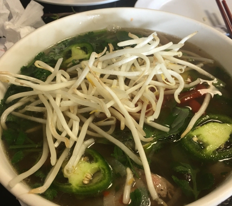 Pho Hanh Restaurant - Long Beach, CA