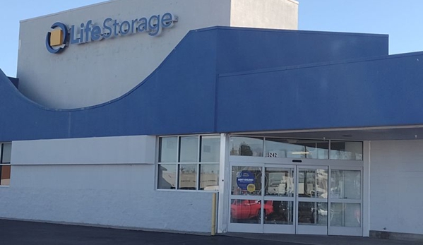 Life Storage - Cincinnati - Cincinnati, OH