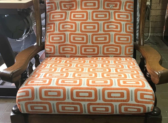 Aussie Upholstery - Indooroopilly, QLD