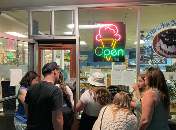 Aloha Ice Cream - South Lake Tahoe, CA