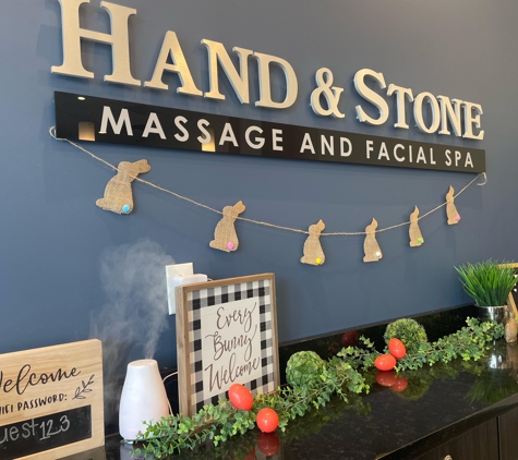 Hand and Stone Massage and Facial Spa - California, MD